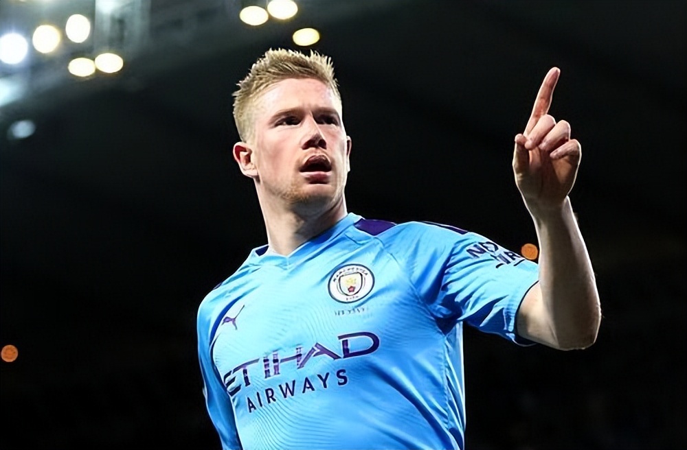 利雅得胜利4-1赛哈特海湾，C罗凌空倒钩破门，菲利克斯传射