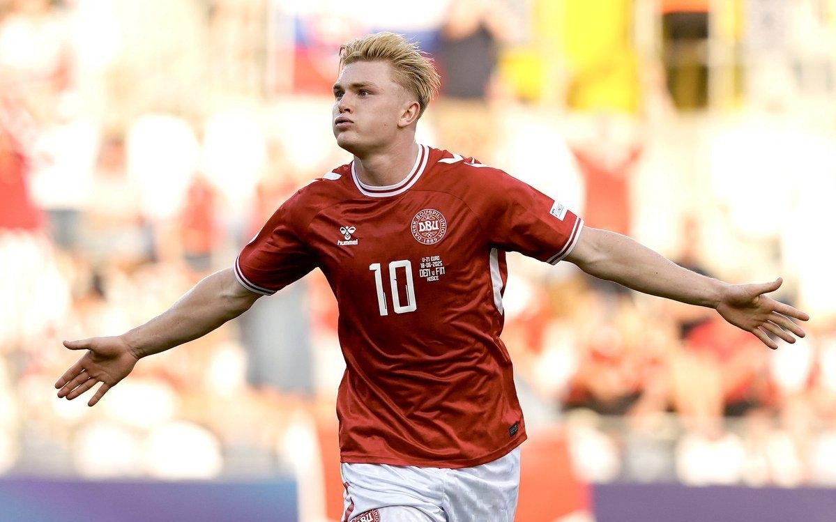 世界杯分组揭晓悬念丛生